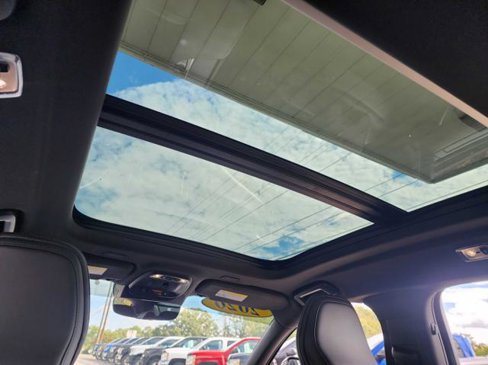Used 2020 Volvo S90 T6 R-Design image 20