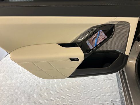 New 2026 BMW 740i w/ Executive Package image 32