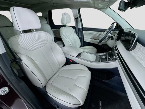 Used 2024 Hyundai Palisade Calligraphy image 32