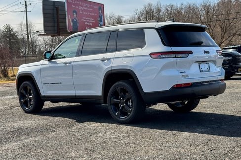New 2025 Jeep Grand Cherokee L Altitude image 5