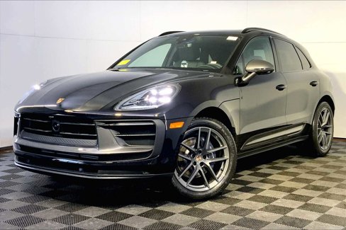 New 2026 Porsche Macan Turbo image 1