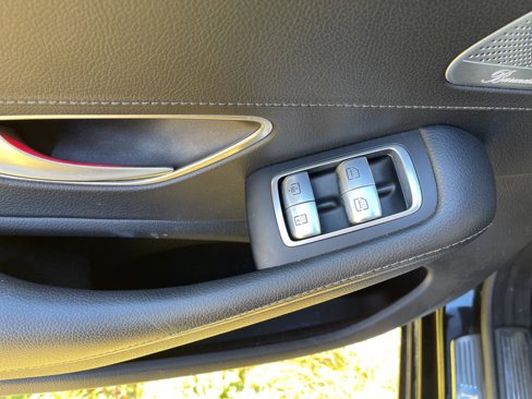 Used 2015 Mercedes-Benz S 550 4MATIC Sedan image 27
