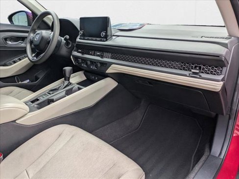Used 2024 Honda Accord EX image 21