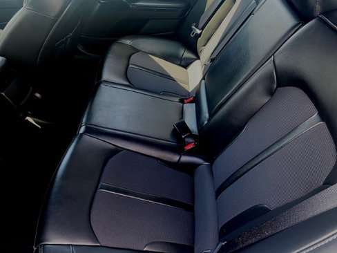 Used 2023 Kia K5 GT-Line image 41