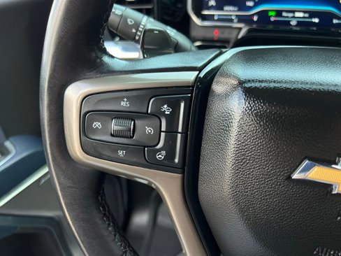 Used 2023 Chevrolet Silverado 1500 High Country w/ Z71 Off-Road Package image 44