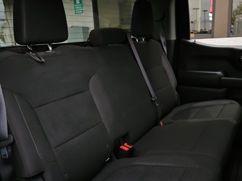 Used 2021 Chevrolet Silverado 1500 LT image 21