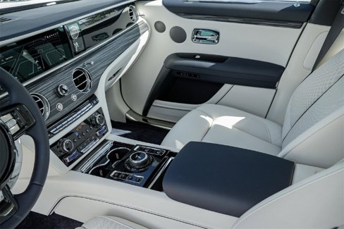 New 2025 Rolls-Royce Ghost image 20