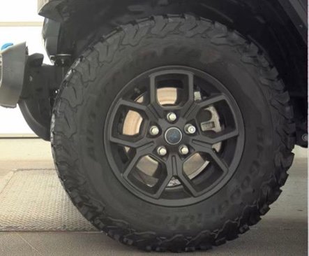 Used 2024 Jeep Wrangler Unlimited image 7