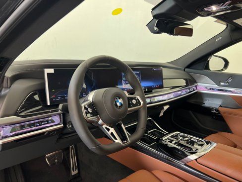 New 2026 BMW 740i xDrive image 4