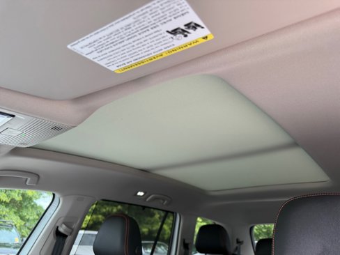 New 2025 Volkswagen Atlas Peak Edition SE image 21