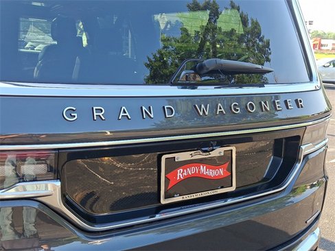 Used 2024 Jeep Grand Wagoneer L Series III w/ Rear Seat Video Group 1 image 31