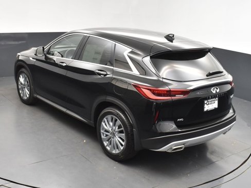 New 2025 INFINITI QX50 Pure image 34