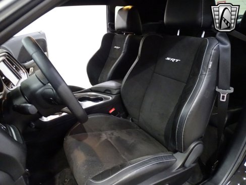 Used 2015 Dodge Challenger SRT Hellcat image 20