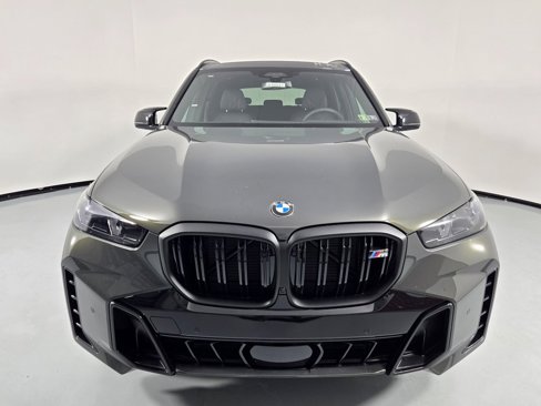 New 2026 BMW X5 M60i image 2