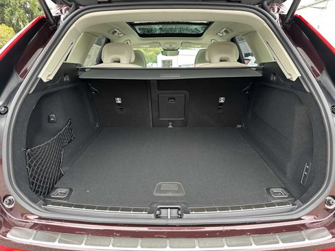 New 2026 Volvo XC60 B5 Ultra w/ Protection Package image 22