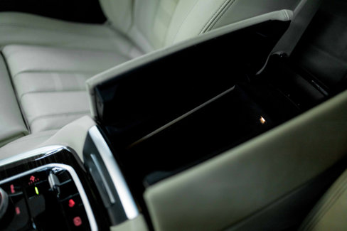 Used 2021 BMW X7 xDrive40i w/ Premium Package image 70