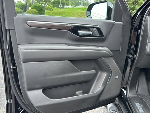 New 2025 Chevrolet Tahoe Z71 w/ Comfort Package image 14