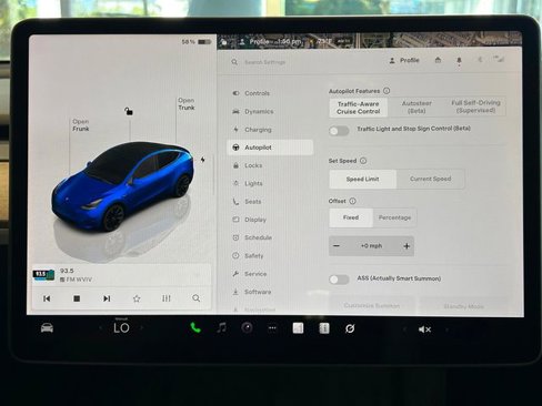 Used 2023 Tesla Model Y Long Range image 29