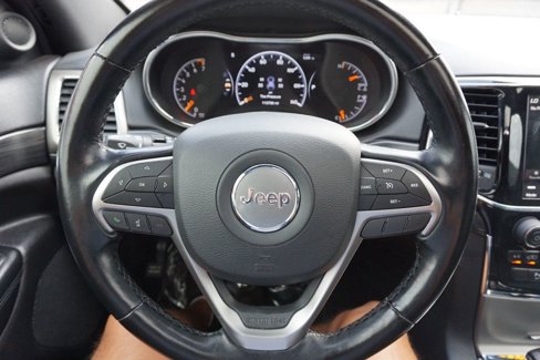 Used 2020 Jeep Grand Cherokee Altitude image 25