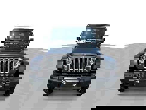Used 2017 Jeep Wrangler Unlimited Sahara w/ Connectivity Group image 3