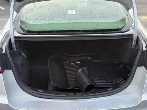 Used 2019 Ford Fusion SE image 12