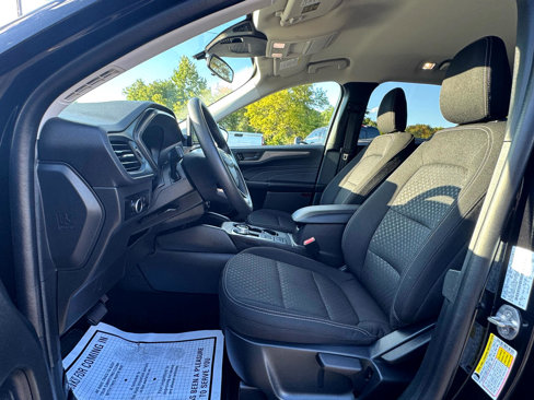 Used 2025 Ford Escape Active image 18