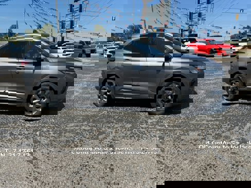 Used 2023 Ford Escape ST-Line w/ Tech Pack #1 image 5