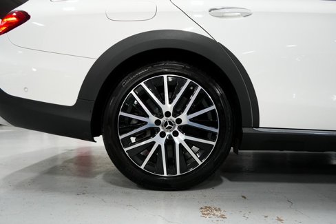 Used 2023 Mercedes-Benz E 450 4MATIC All-Terrain Wagon w/ Premium Package image 33