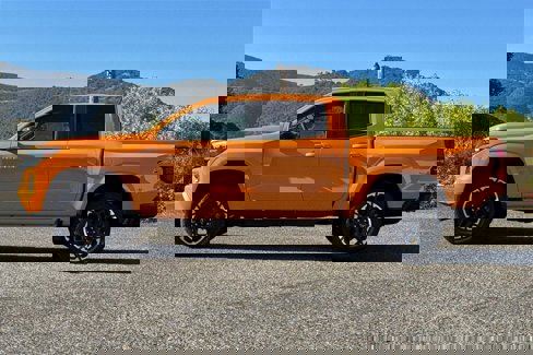 New 2026 Chevrolet Colorado Z71 w/ Technology Package image 7