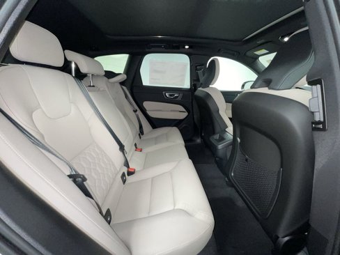 New 2026 Volvo XC60 B5 Plus w/ Protection Package Premier image 9