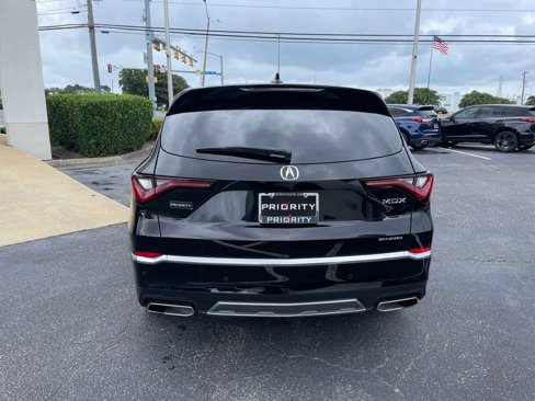 Used 2025 Acura MDX SH-AWD w/ Technology Package image 4