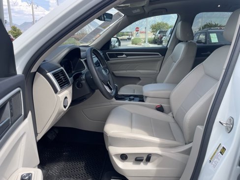 Used 2023 Volkswagen Atlas SE image 19