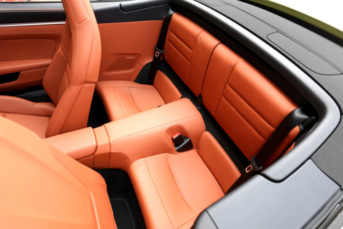 Used 2025 Porsche 911 Carrera image 14