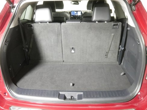 Used 2020 Toyota Highlander Limited image 18