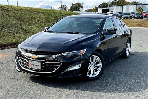 Used 2023 Chevrolet Malibu LT image 2