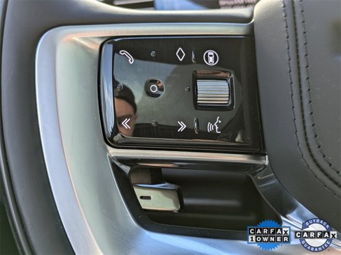 Certified 2025 Land Rover Range Rover SE image 22