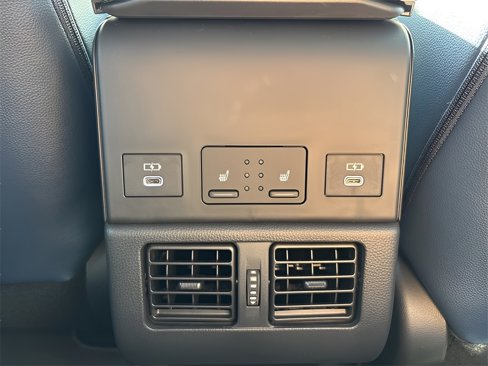 New 2025 Subaru Solterra Limited image 8