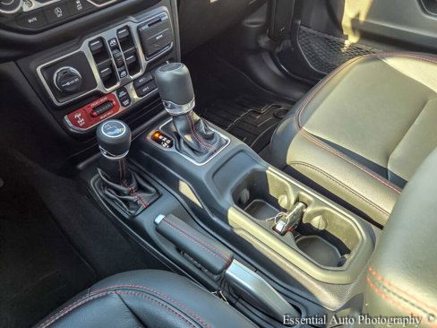 Used 2021 Jeep Wrangler Unlimited Rubicon image 26