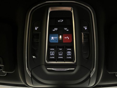 New 2025 Jeep Grand Cherokee Limited w/ Trailer Tow Package image 24
