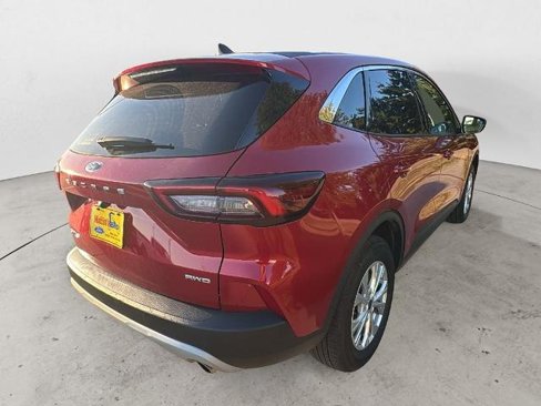 Certified 2023 Ford Escape Active image 5