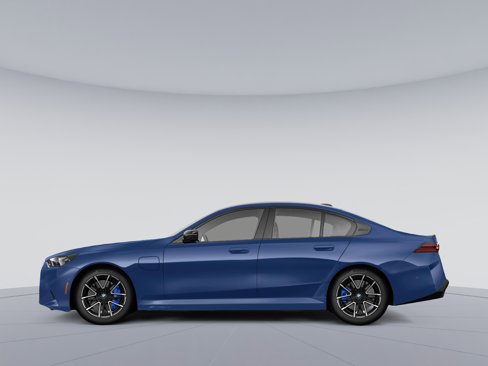 New 2026 BMW M5 w/ Executive Package image 2