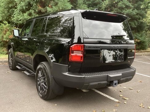 Certified 2025 Toyota Land Cruiser image 9