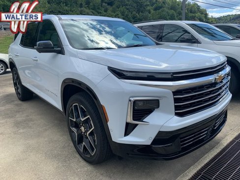 New 2026 Chevrolet Traverse High Country image 1