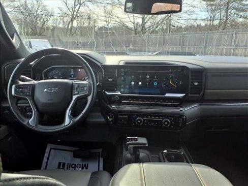 Used 2023 Chevrolet Silverado 1500 ZR2 image 21