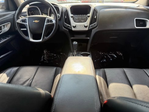 Used 2016 Chevrolet Equinox LTZ w/ Enhanced Convenience Package image 15