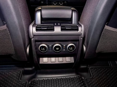 New 2025 Land Rover Defender 110 X image 50