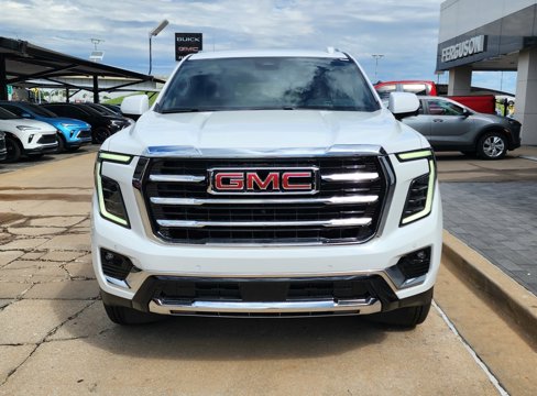 New 2026 GMC Yukon Elevation image 8