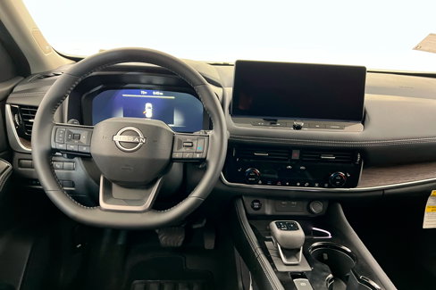 New 2025 Nissan Rogue Platinum w/ Platinum Premium Package image 12