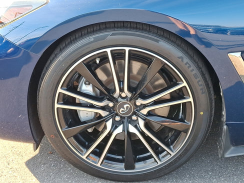 Used 2018 INFINITI Q60 3.0t Sport w/ Sensory Package 3.0T Sport image 28