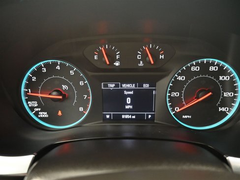 Used 2020 Chevrolet Traverse LS image 16